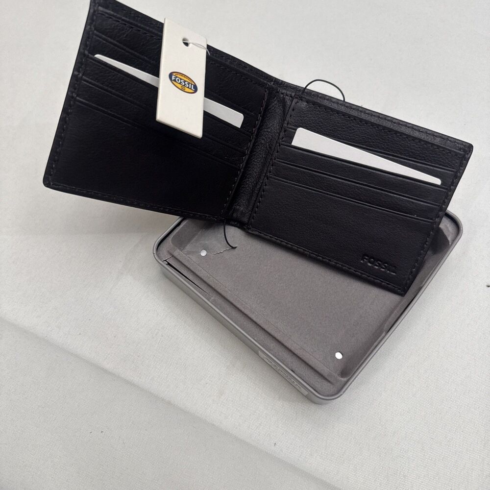 Fossil Clark Bifold Leather Wallet Brown NEW IN BOX